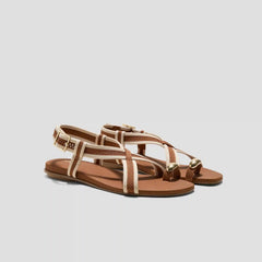 Square-Toe Slingback Toe Ring Sandals (Derorice)