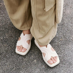 Square-Toe Platform Sandals (Hatty)
