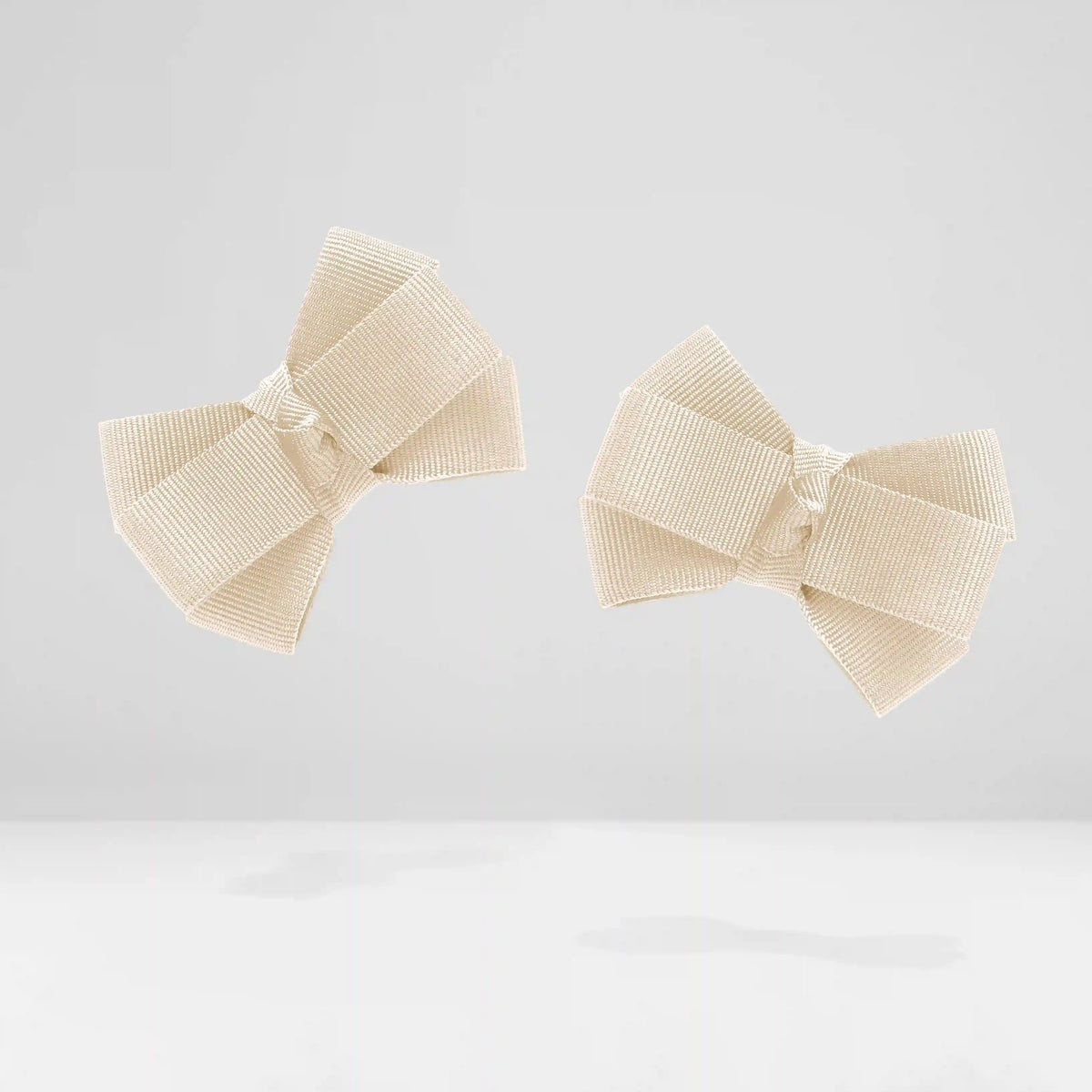 Removable Bows (Dora)