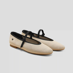 Almond-toe Mary Janes AdaptAll™ (Nelly)