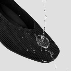 Lightweight Square-Toe V-Cut Flats (Margot Walker)