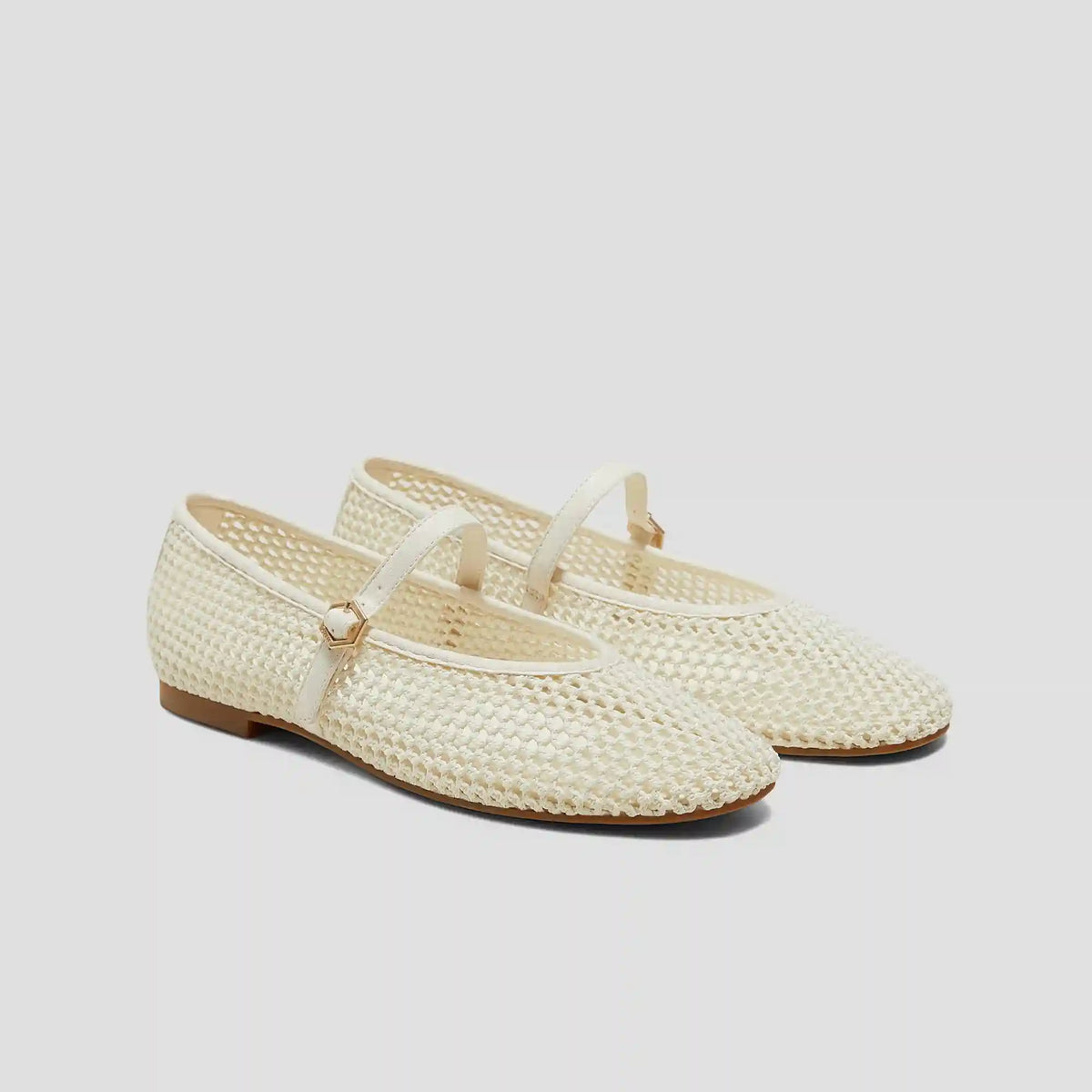 Almond-toe Mary Janes (Nelly)