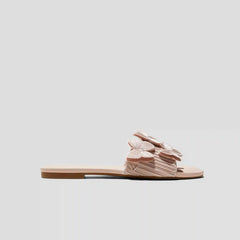 Round-Toe Slippers (Cleo)