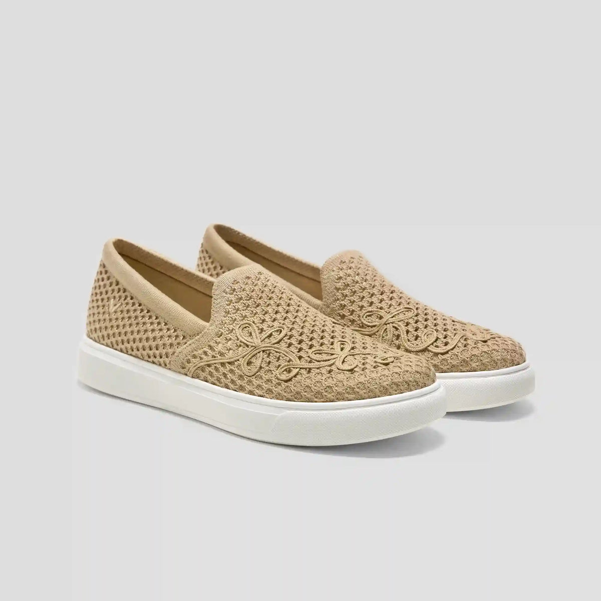 Classic Unisex Sneakers (V-Tune)