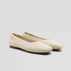 Square-Toe Margot V-Cut Flats (Margot 3.0)
