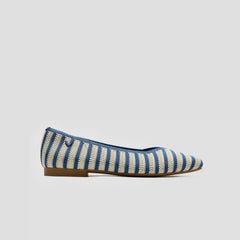 Square-Toe V-Cut Flats (Margot 2.0)