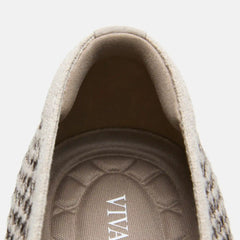 Square-Toe Margot V-Cut Flats (Margot 3.0)