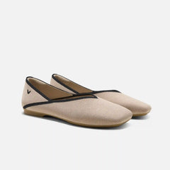 Square-Toe Flats (Maro)